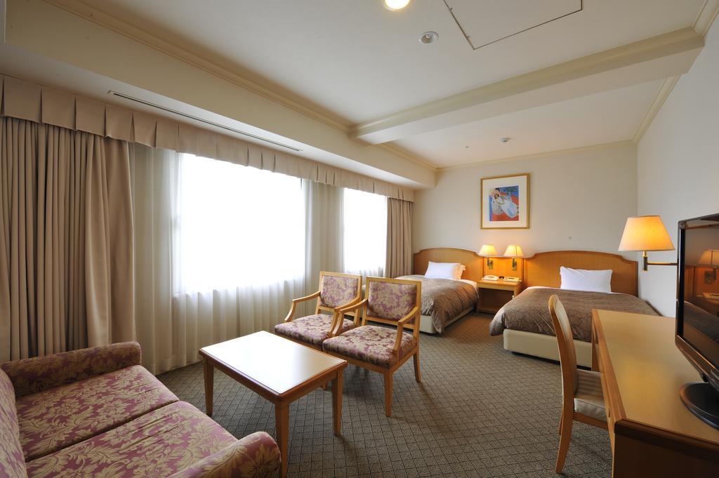 Hotel Mystays Matsuyama Matsuyama  Bagian luar foto