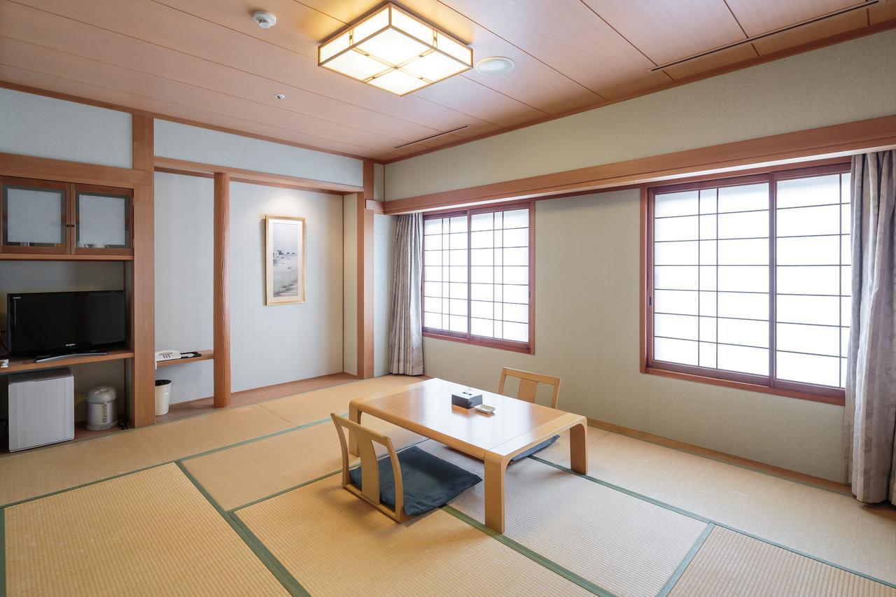 Hotel Mystays Matsuyama Matsuyama  Bagian luar foto